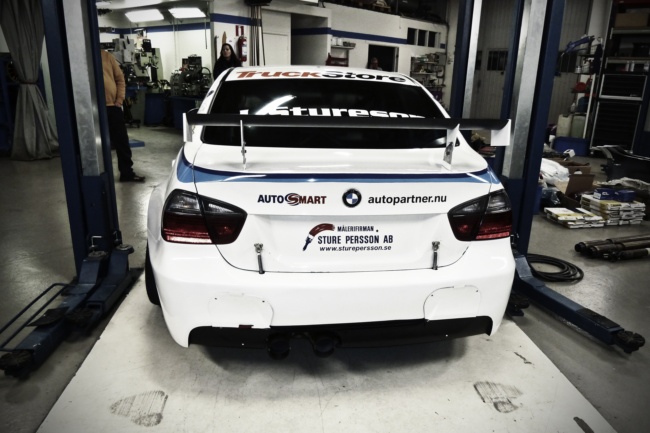 homola_bmw_wtcc_01